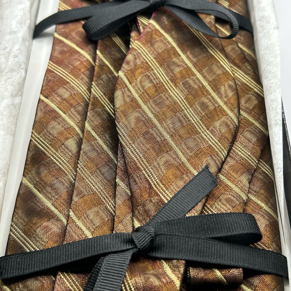 Robert Talbott Brand New still in the box Bow tie and cummerbund!